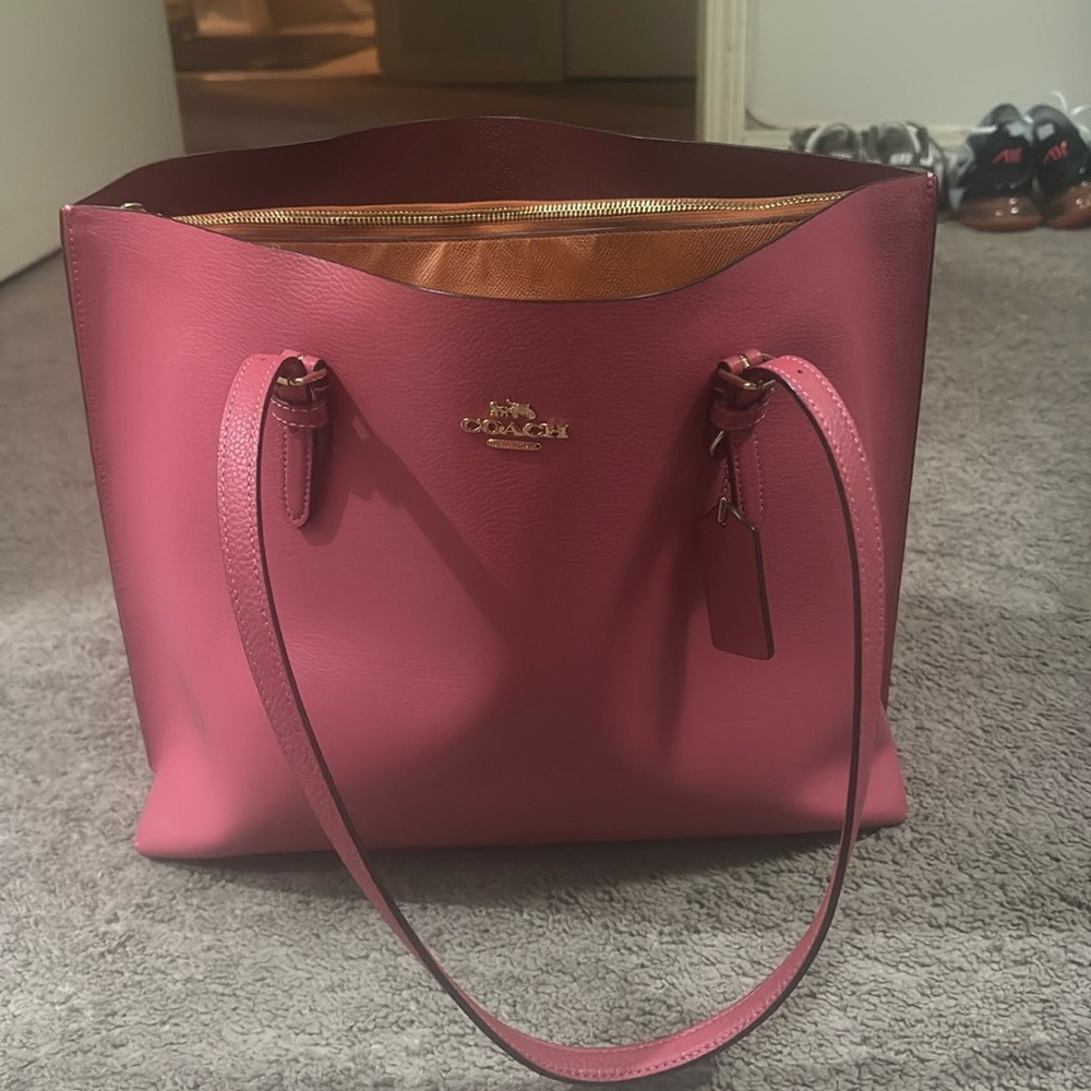 Coach Mollie Tote